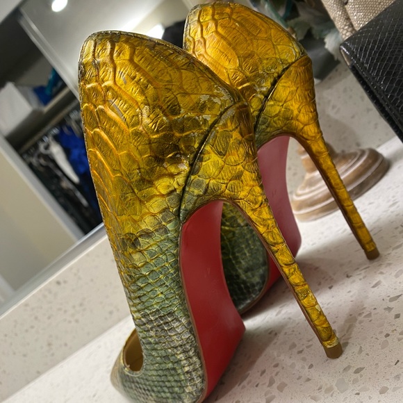 Christian Louboutin Iridescent Reptile Print So Kate Heel Size 41 - Picture 5 of 13